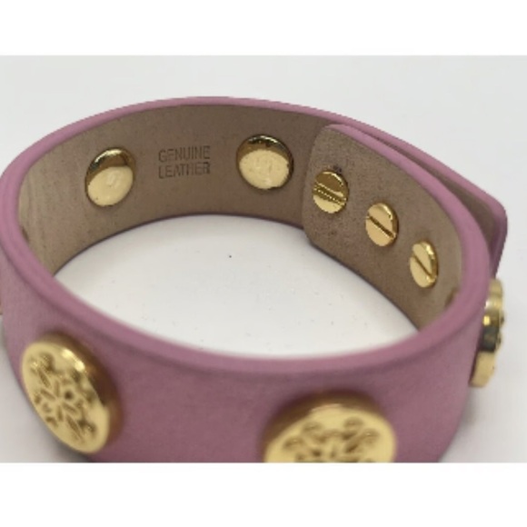 🌷Rustic Cuff Metallic Pink Leather and Gold Studded Bracelet - Picture 3 of 6